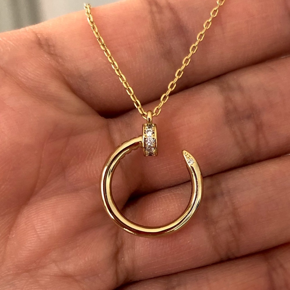 Nail Zirconia Gold Pendant Necklace - Picture 13 of 13